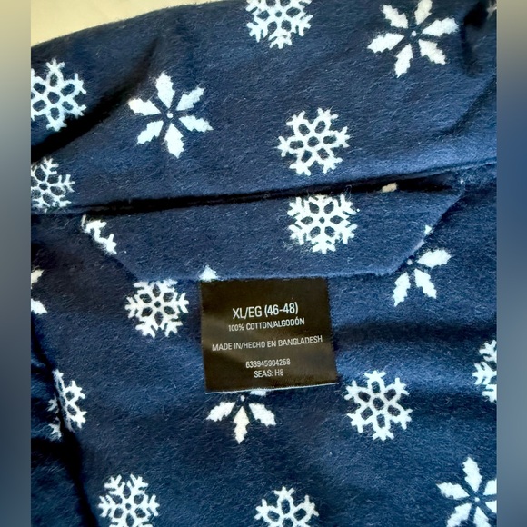 NWT Men's Pajamas Top & Pants SET Snowflake Shirt Size XL Cotton Navy Covington - Picture 9 of 10
